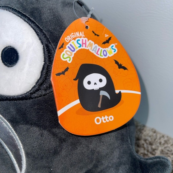 Otto 8” Squishmallow Non Flippable - Picture 3 of 7